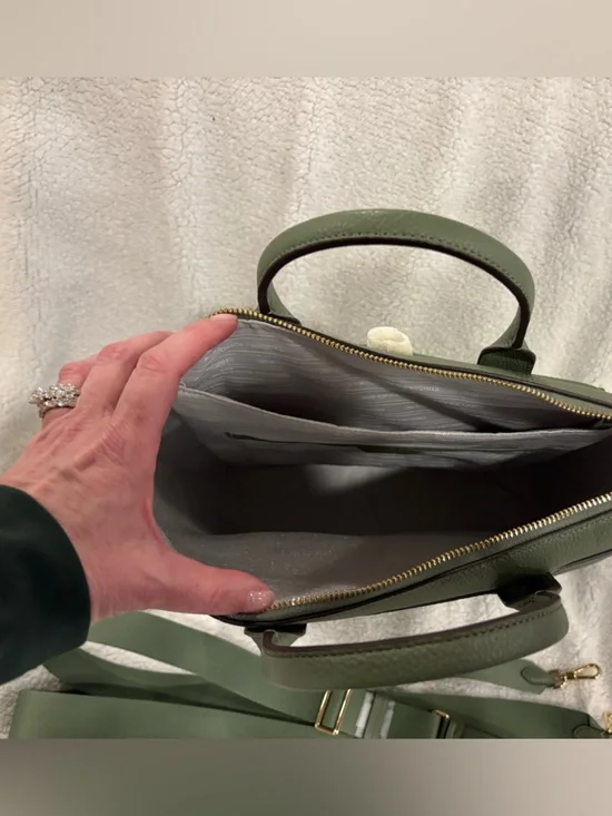 Kate Spade Walker Convertible Backpack -NWT - Picture 3 of 5